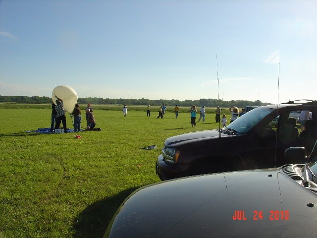 Balloon Pictures.